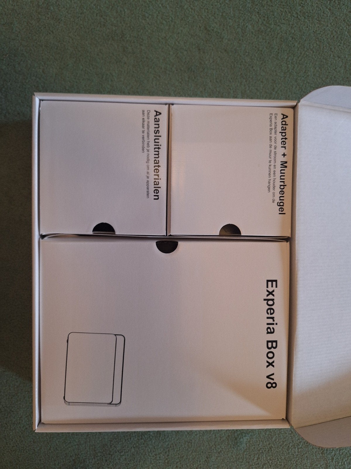 Experia Box V8 - Nieuw in doos, Computers en Software, Routers en Modems, Ophalen of Verzenden, Nieuw, Router met modem, KPN