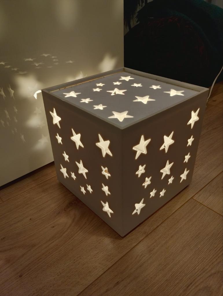 Sterrenlamp - Sfeervolle Verlichting voor Kinderkamer, Ophalen, Zo goed als nieuw, Modern, Speels, Sterren