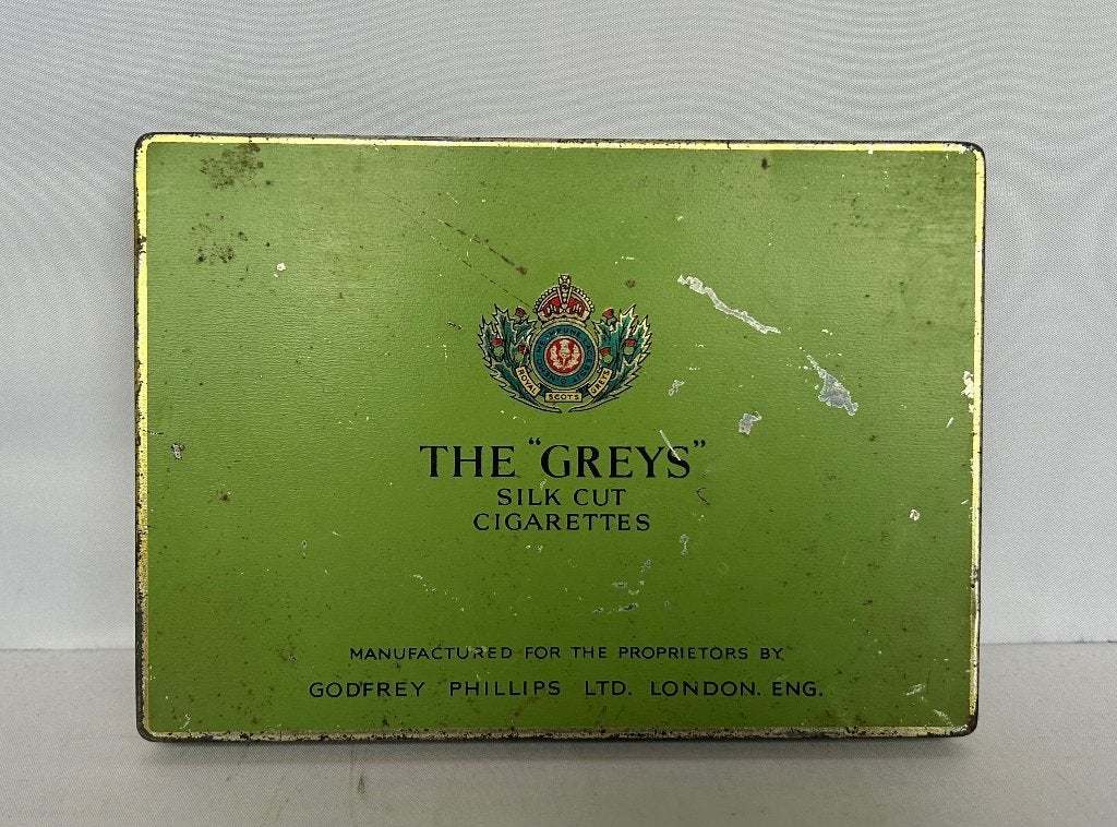 oude blikken sigaretten doos - The Greys silk cut cigarettes, Verzamelen, Ophalen of Verzenden, Gebruikt, Overige