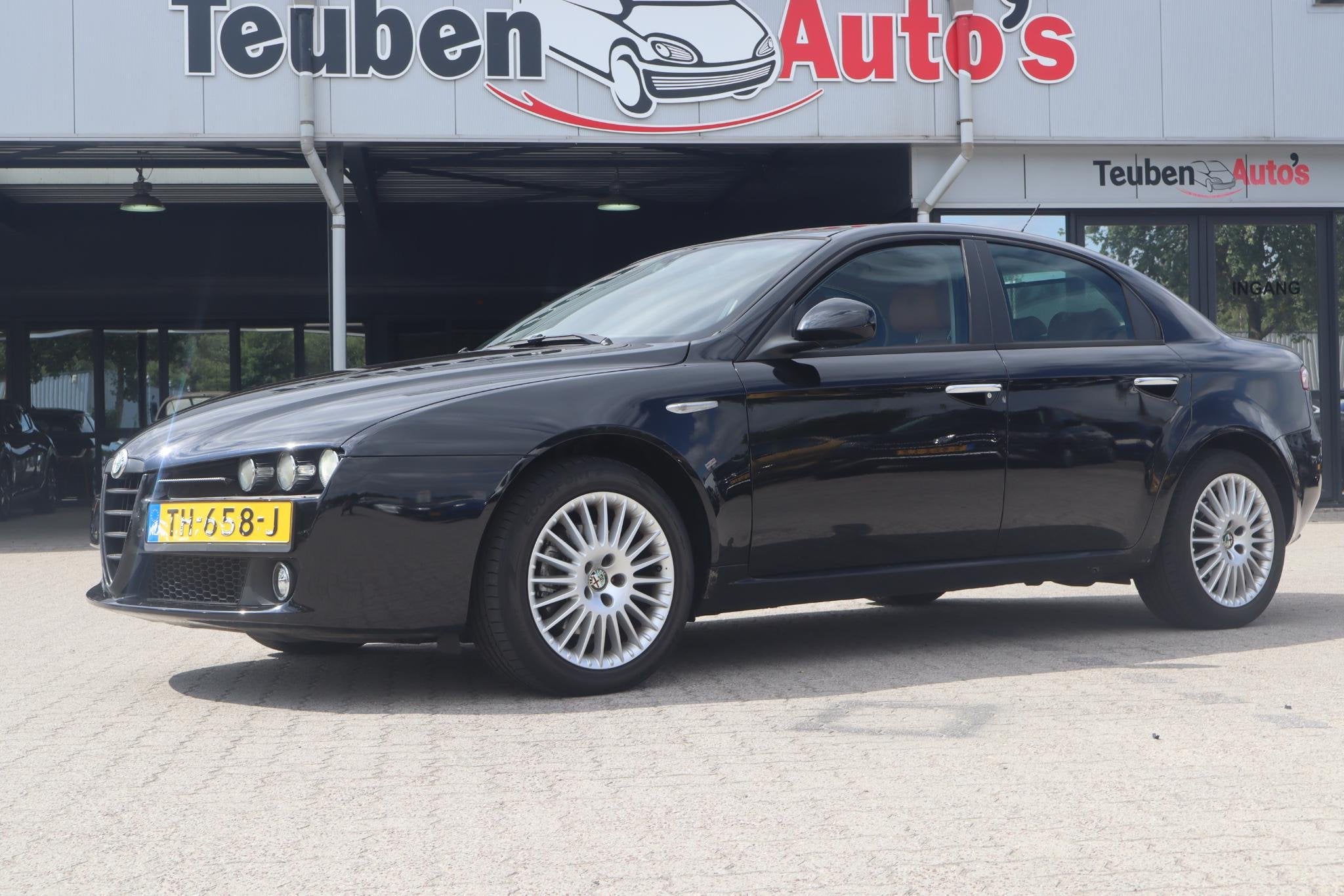Alfa Romeo 159 1.9 JTS Distinctive | Leder | Stoelverwarming, Voorwielaandrijving, Gebruikt, 4 cilinders, 160 pk