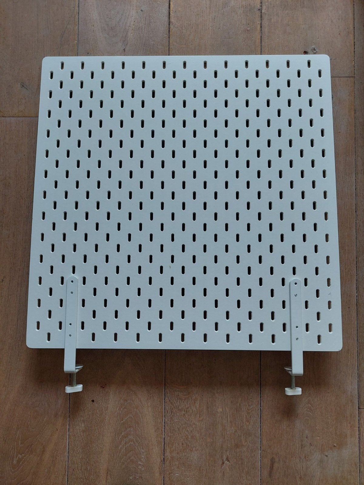 IKEA Skadis plankje / pegboard met klemmen, Ophalen, Zo goed als nieuw, Wit, Metaal
