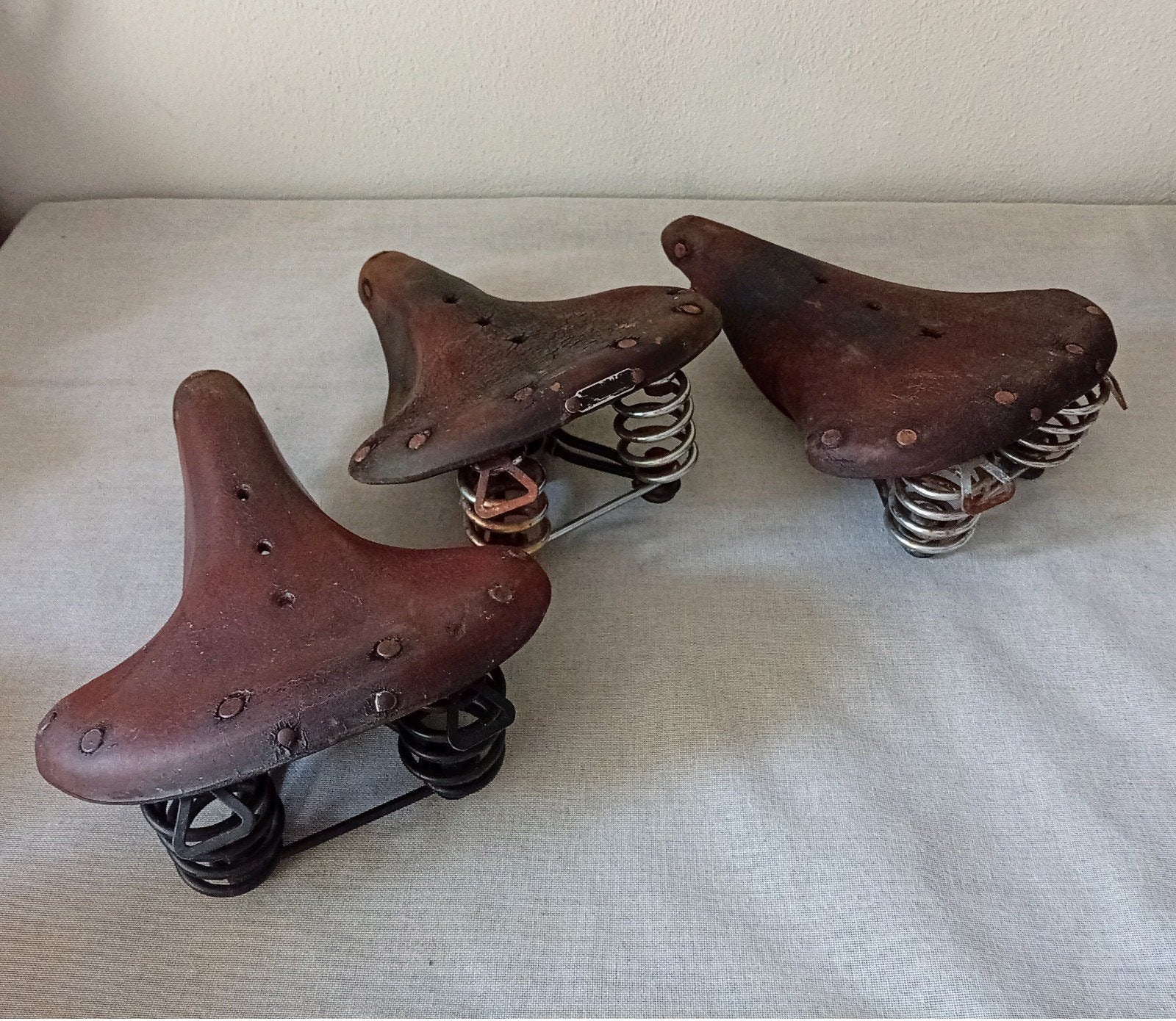 Set van 3 vintage Brooks leren fietszadels, Fietsen en Brommers, Fietsonderdelen, Gebruikt, Zadel, Leer, Oldtimerfiets, Stadsfiets