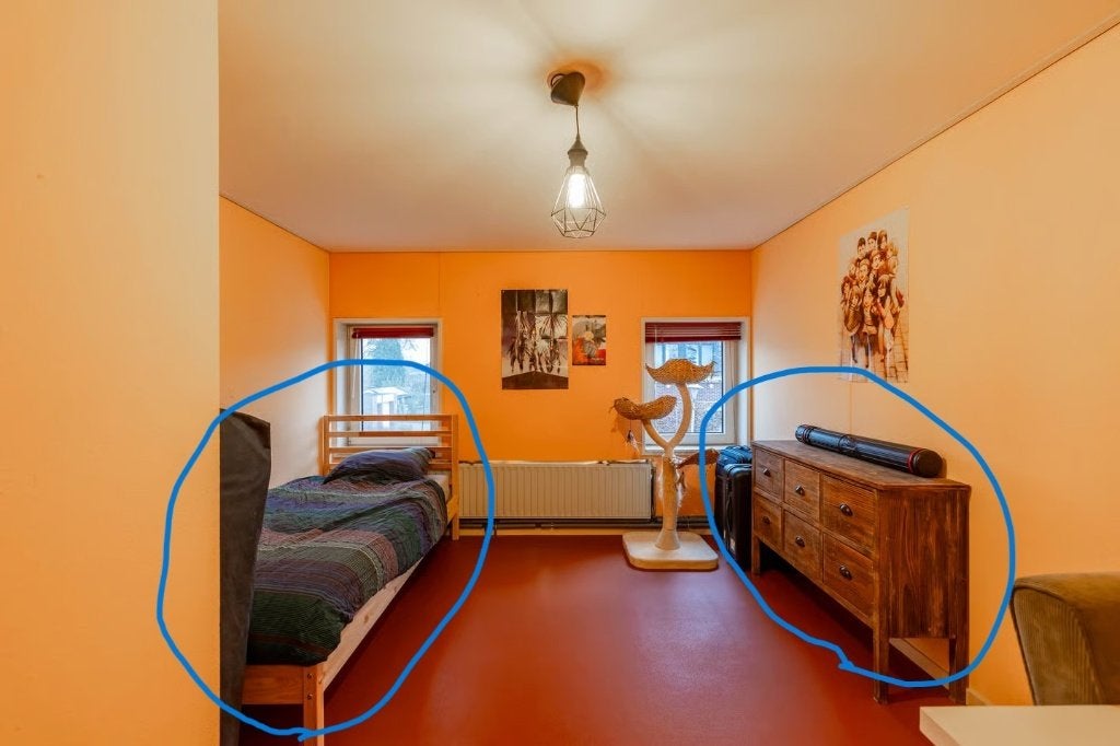 GRATIS MEUBELS - Tafel / wandkubus / fauteuil/bed, Ophalen, Gebruikt, Eikenhout, Met lade(s)