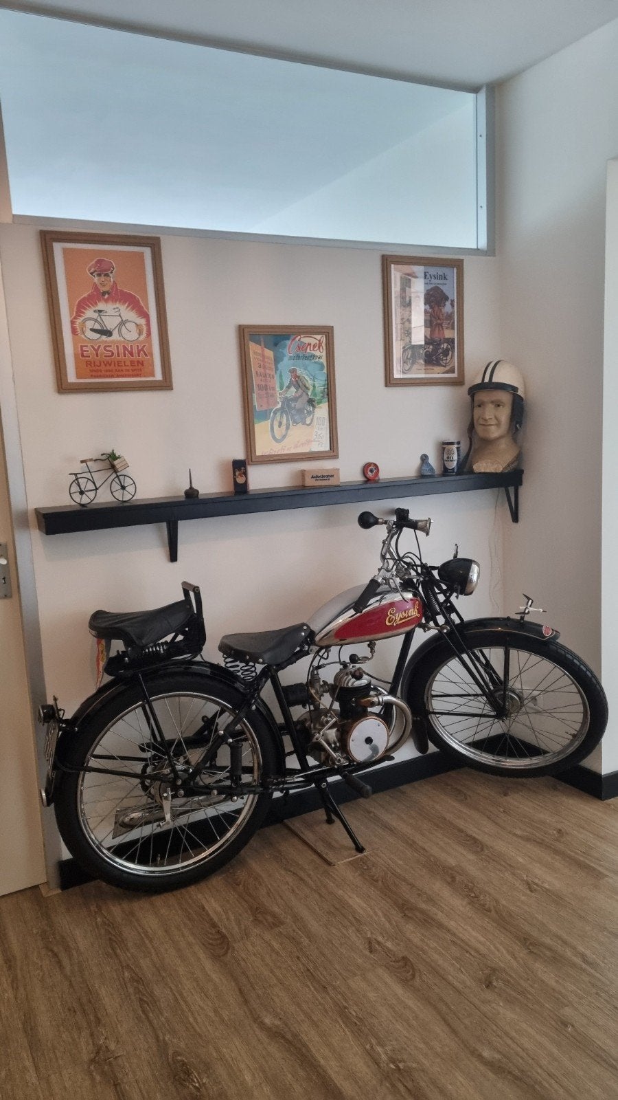 Oude motor gevraagd, Ophalen