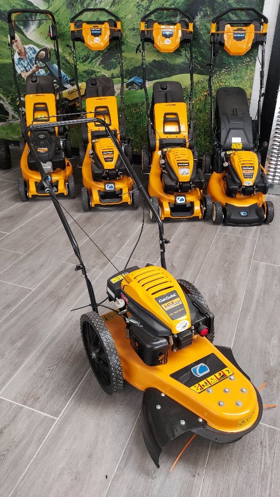 Cub cadet bosmaaier op wielen voor ruwterein / hoog-gras, Tuin en Terras, Grasmaaiers, Nieuw, Benzine-grasmaaier, 50 cm of meer