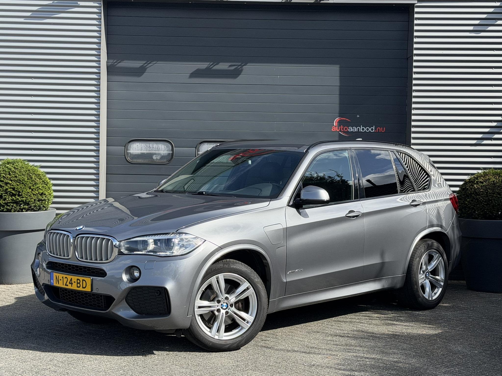 BMW X5 xDrive40e iPerformance High Executive M-Sport | Navig, Auto's, Gebruikt, 4 cilinders, Bedrijf, Vierwielaandrijving