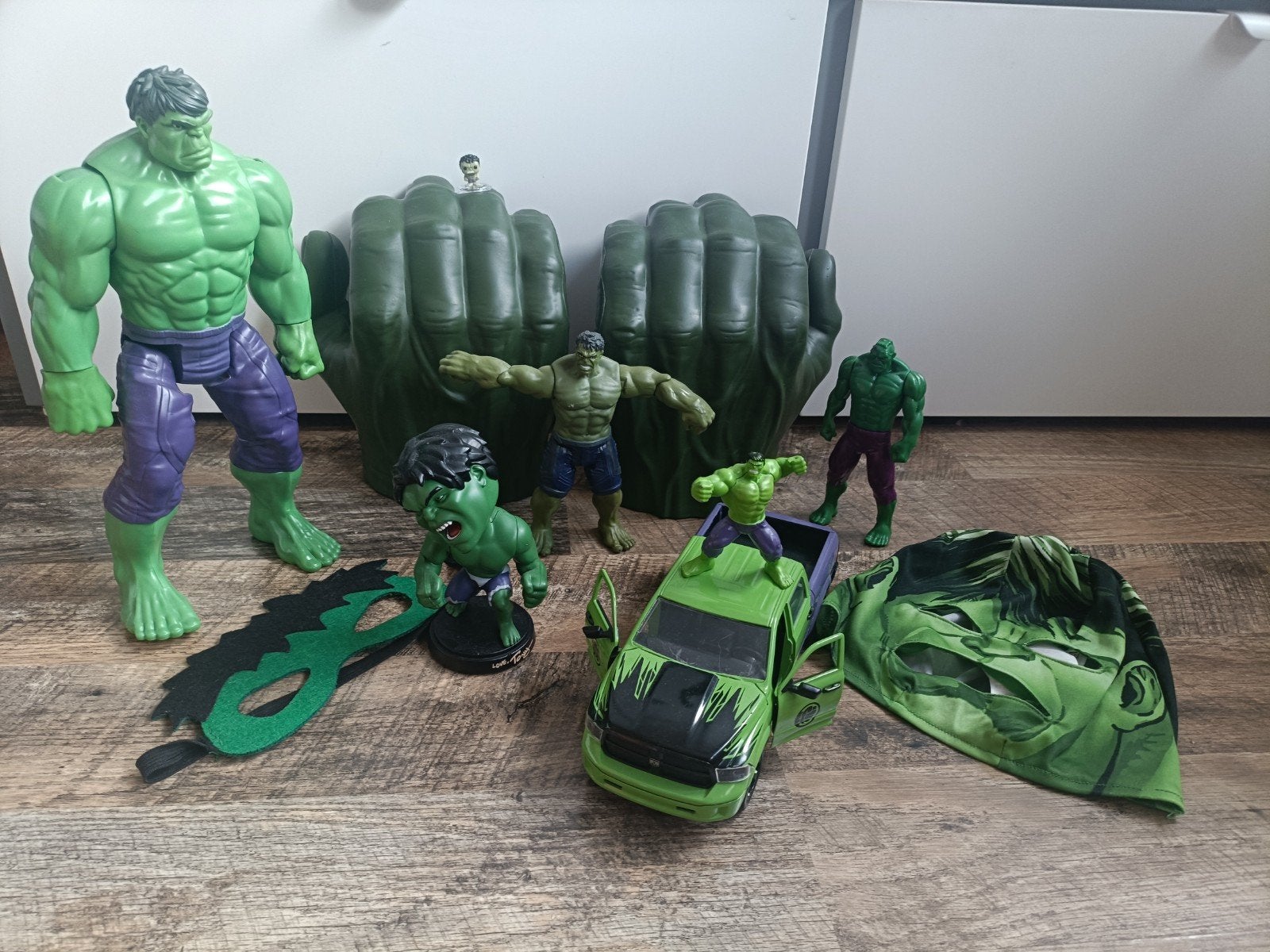 Hulk speelgoed set: actiefiguren, auto en handschoenen, Ophalen of Verzenden