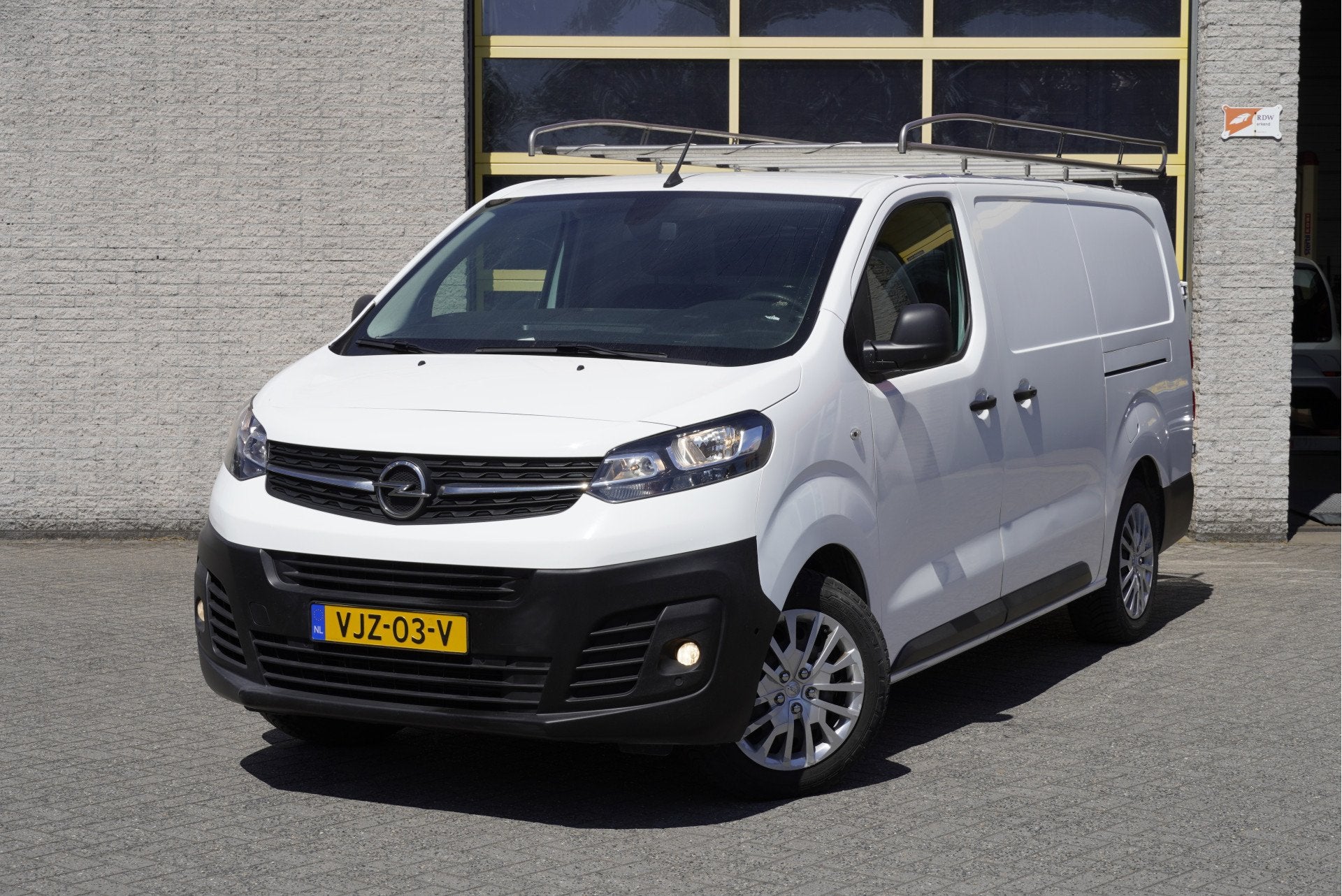 Opel Vivaro 2.0 CDTI L3H1 Edition BJ2021 Pdc | Trekhaak | Ac, Auto's, Voorwielaandrijving, Stof, Gebruikt, 4 cilinders