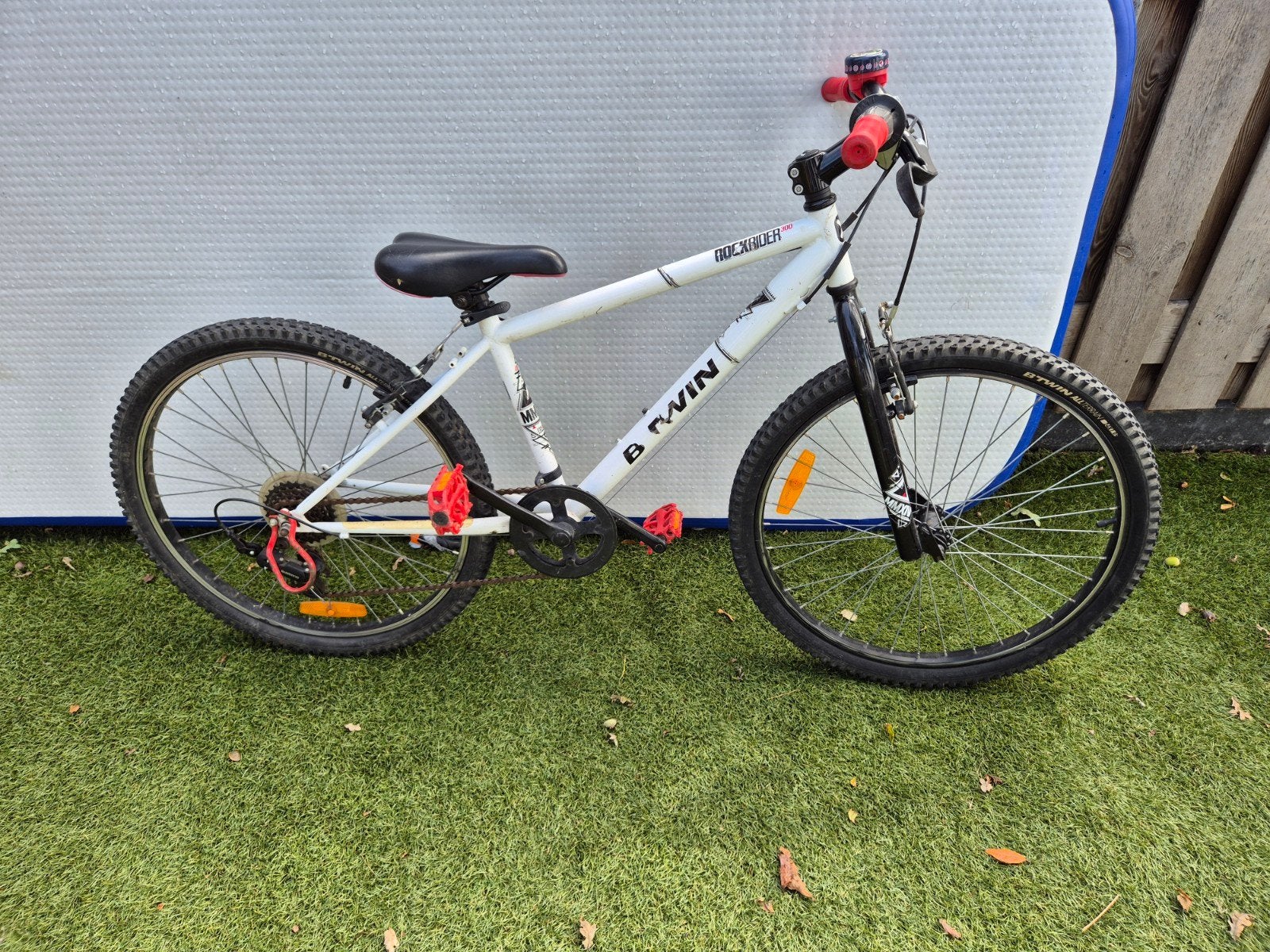 B'Twin Rockrider 300 24 inch kinder mountainbike, Fietsen en Brommers, Fietsen | Mountainbikes en ATB, Gebruikt, Velgrem, Ophalen