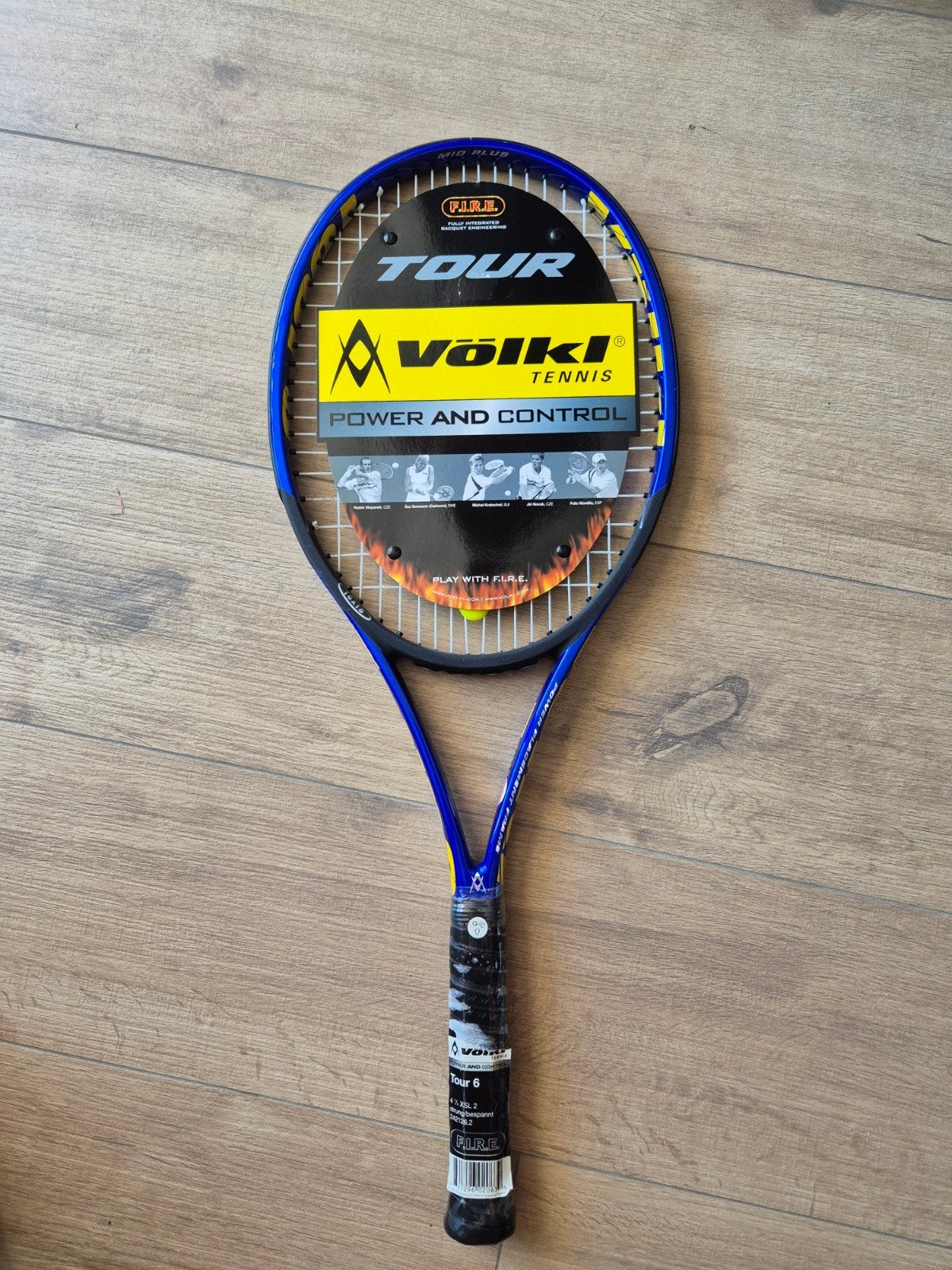 Volkl Tour 6 Tennisracket - Nieuw met label, Sport en Fitness, Tennis, Nieuw, Ophalen of Verzenden, Racket, L2