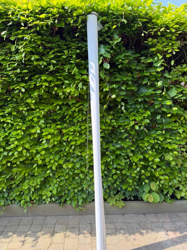 Rolscherm 230 cm, Ophalen, Gebruikt