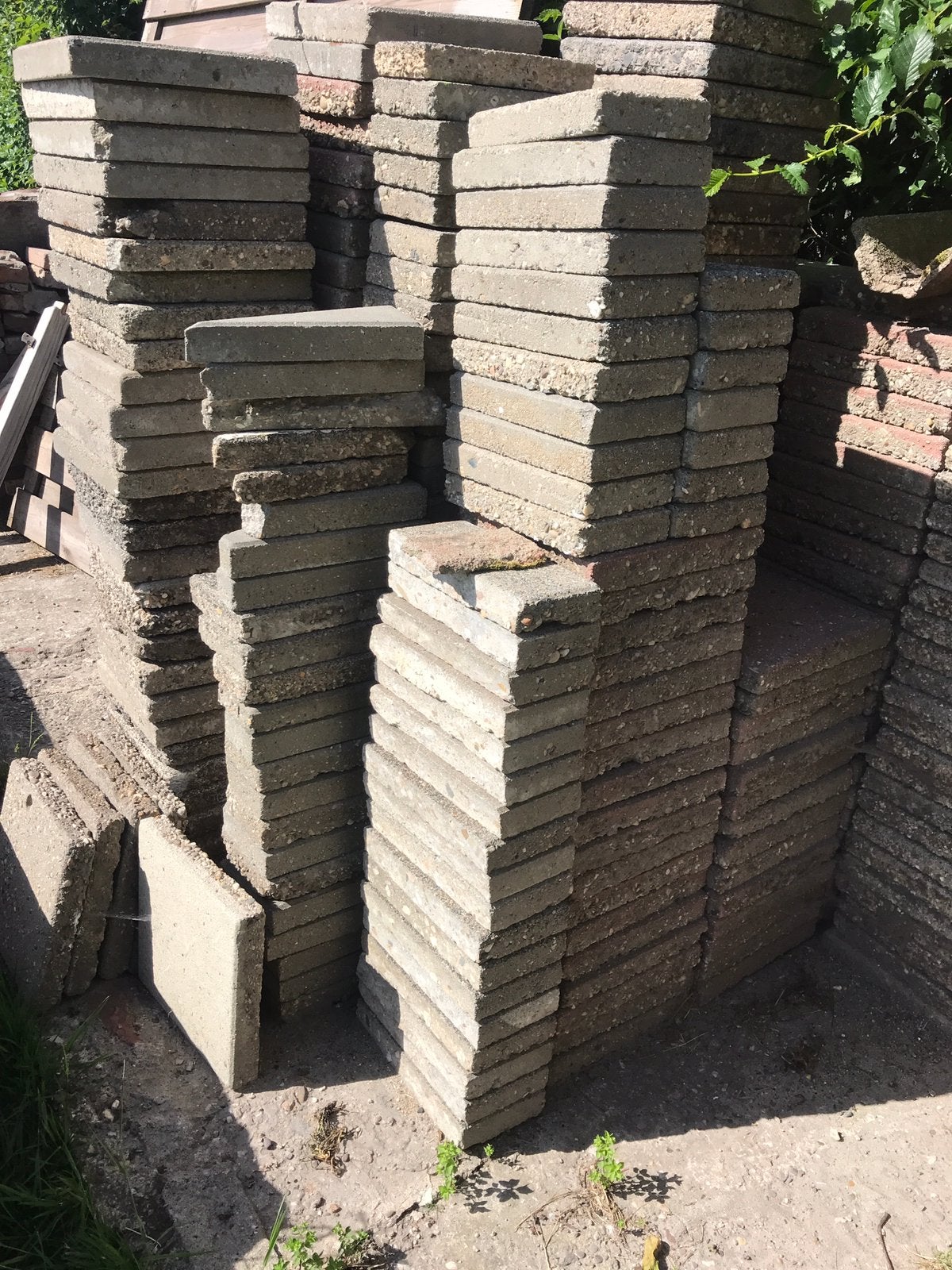 Gratis tegels divers, Ophalen of Verzenden, Gebruikt, Beton, Klinkers