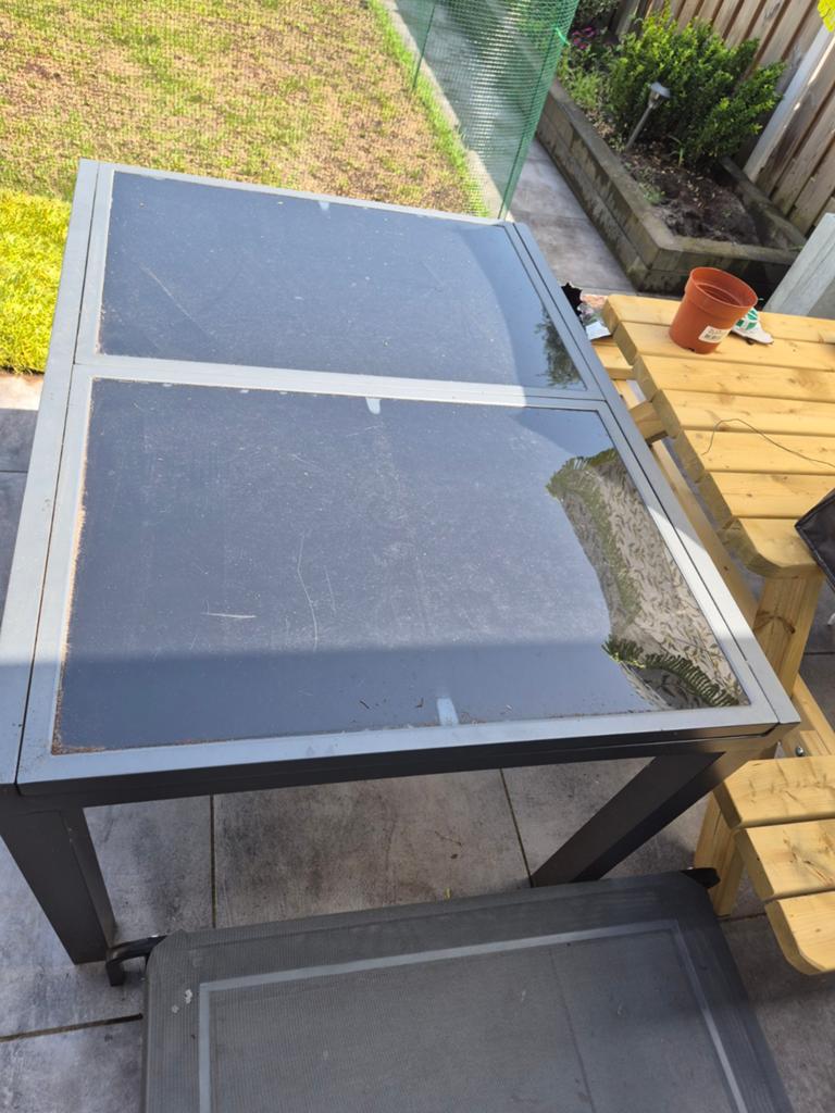 Buiten tafel met glas, Tuin en Terras, Kassen, Ophalen, Glas, Gebruikt, Aluminium