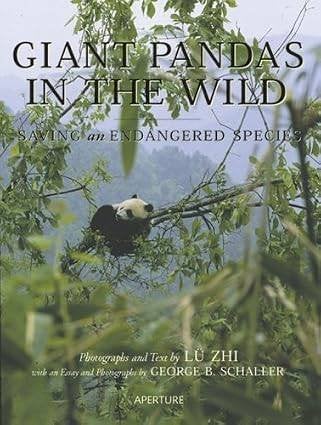 Giant Pandas in the Wild Text Photos by Lü Zhi  SLECHTS € 10, Boeken, Verzenden, Zo goed als nieuw, Lü Zhi