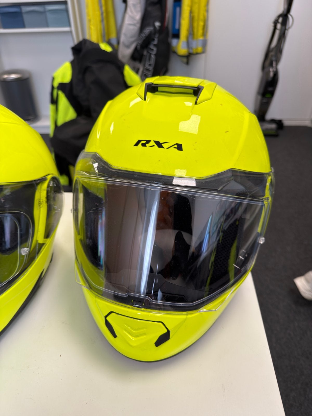 RXA Systeemhelmen met pinlock en zonnebril (diverse maten), Motoren, XS, Systeemhelm, Dames, Tweedehands