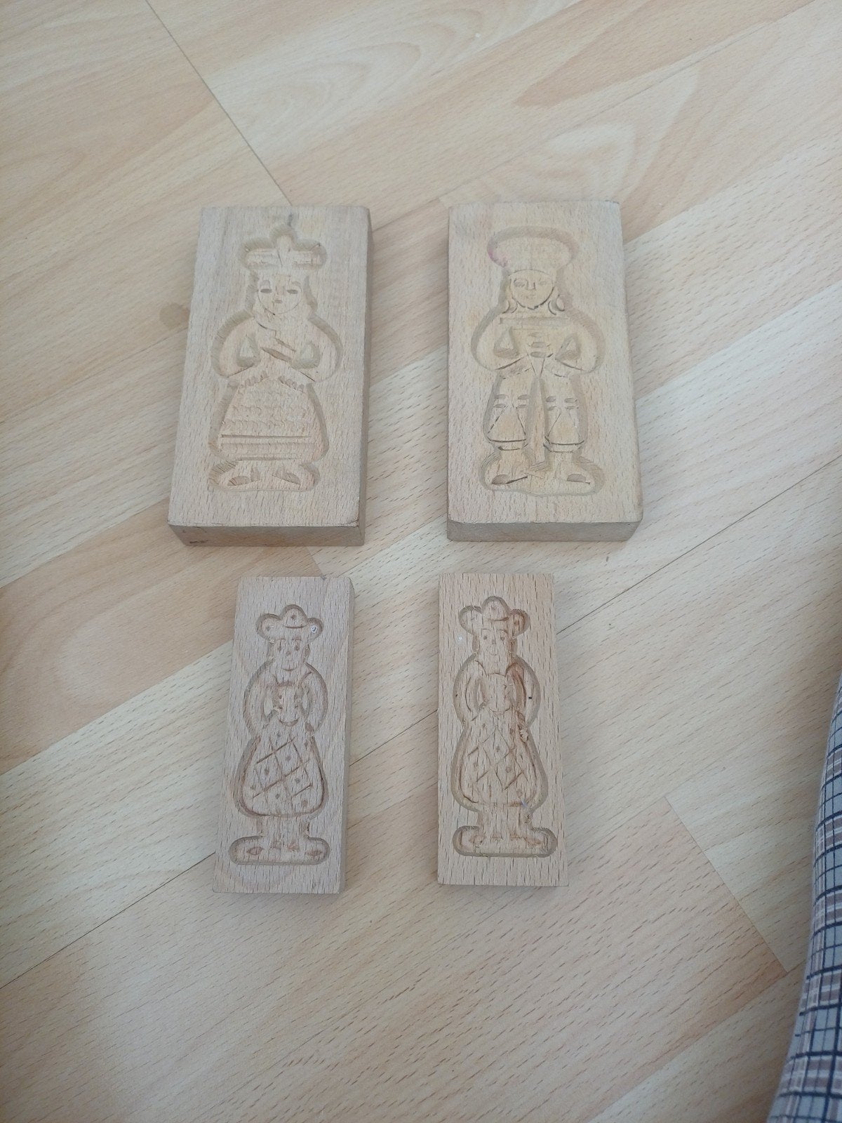 Speculaasplankjes, Ophalen