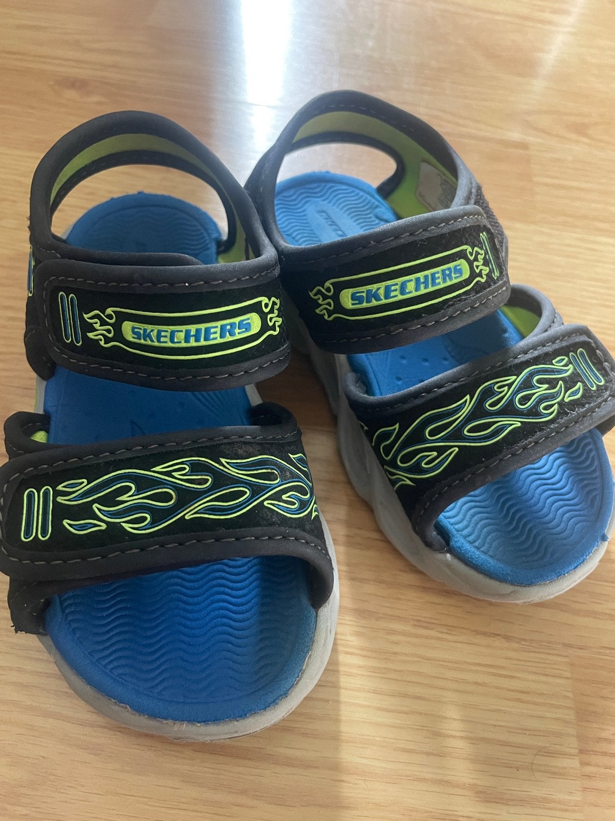 Skechers sandalen maat 25 - Gebruikt maar nog goed!, Gebruikt, Jongen of Meisje, Schoenen, Ophalen of Verzenden