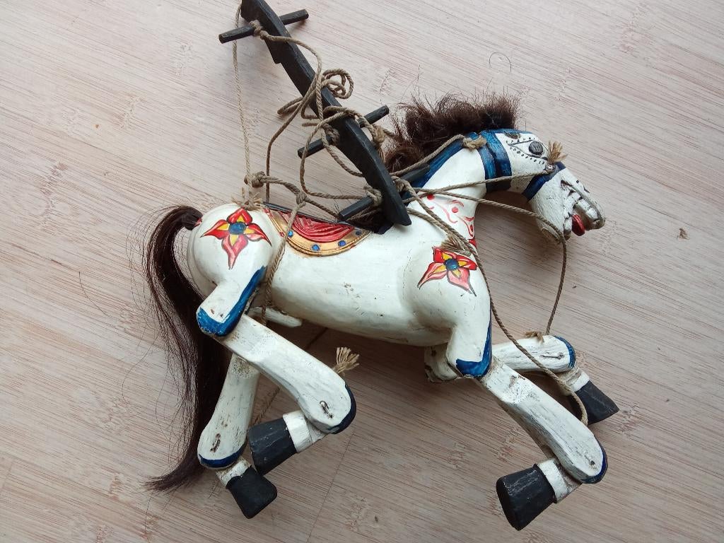Antiek houten marionet paardje., Antiek en Kunst, Ophalen of Verzenden