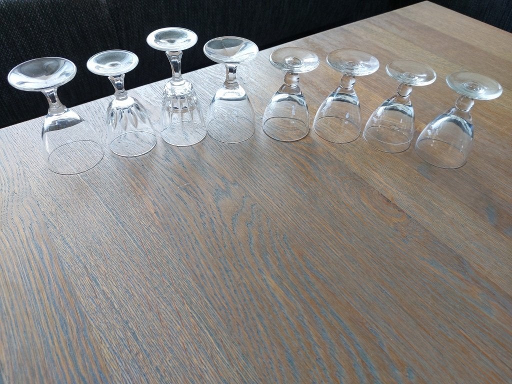8 oude borrelglaasjes , geslepen mooie glazen  TEAB, Glas of Glazen, Ophalen of Verzenden, Overige stijlen, Glas