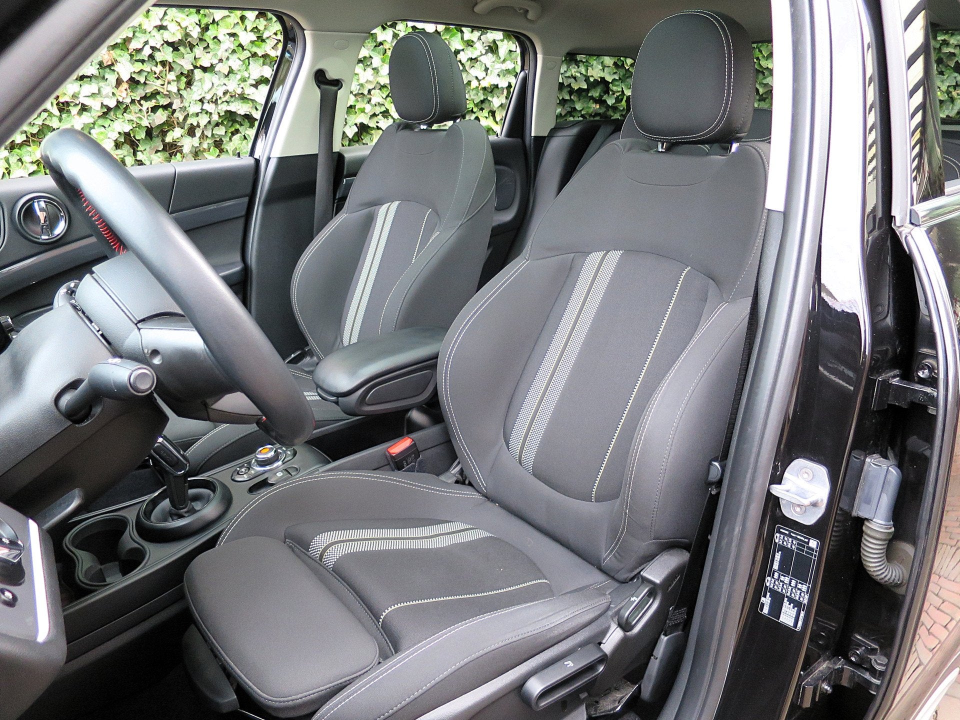 MINI Countryman 2.0 Cooper S F60 automaat 1e eig, Pano, A.kl, Stof, Gebruikt, 1435 kg, Zwart