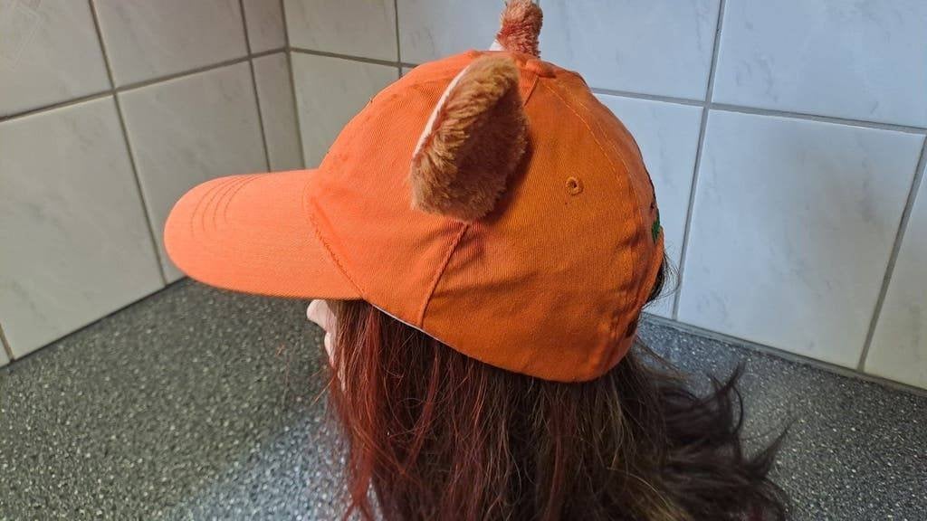 2x Oranje pet met oren - BB logo Heineken, Verzamelen, Biermerken, Ophalen of Verzenden, Zo goed als nieuw, Kleding, Heineken