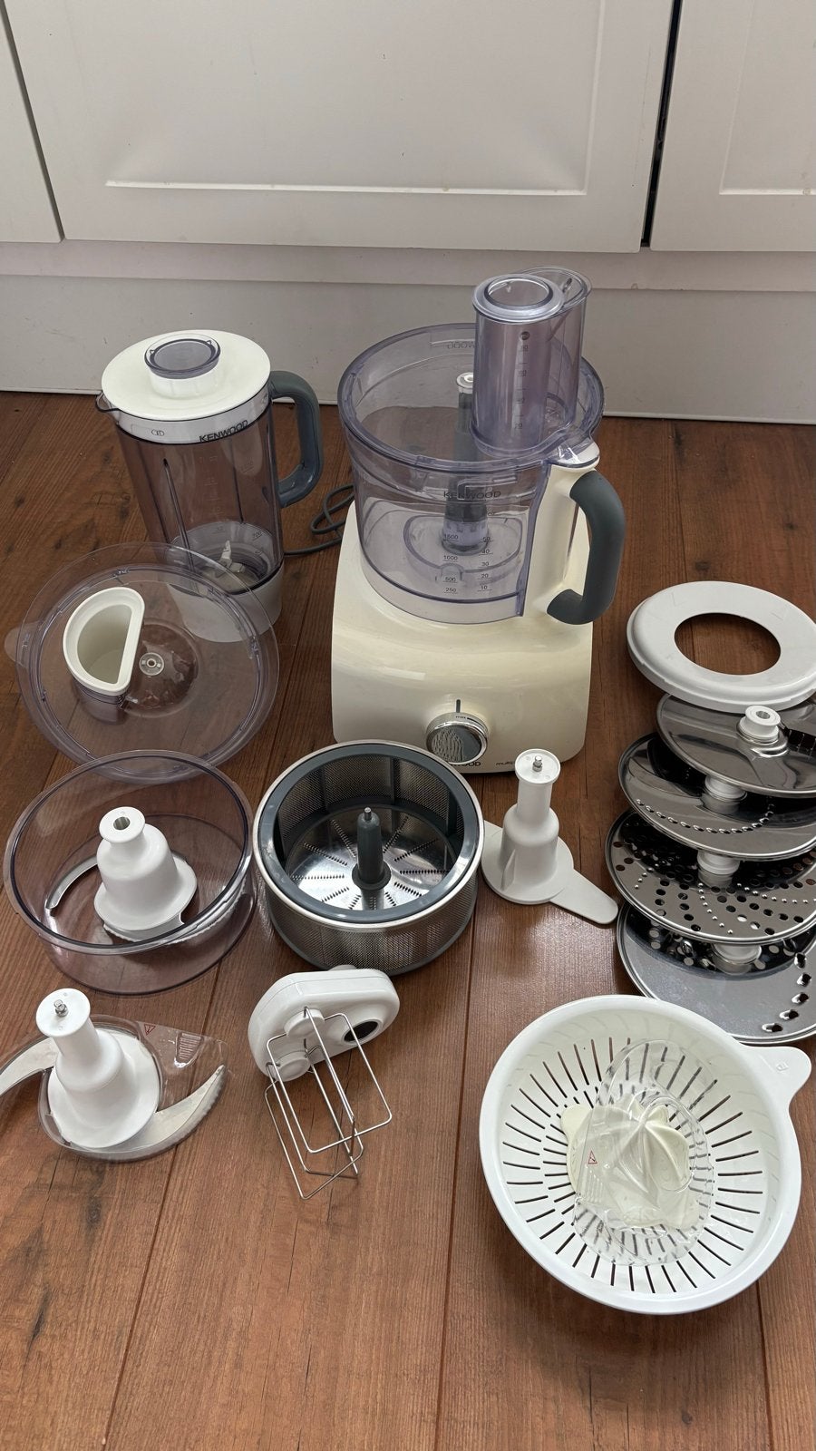 Kenwood FDP60 Multipro keukenmachine met ALLE 11 accessoires, Ophalen, Gebruikt, 1 tot 2 liter, 3 snelheden of meer