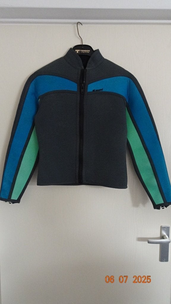 Aquata Surfpak / Wetsuit - Ideaal voor watersport, Wetsuit, Gebruikt, Dame of Heer, Ophalen