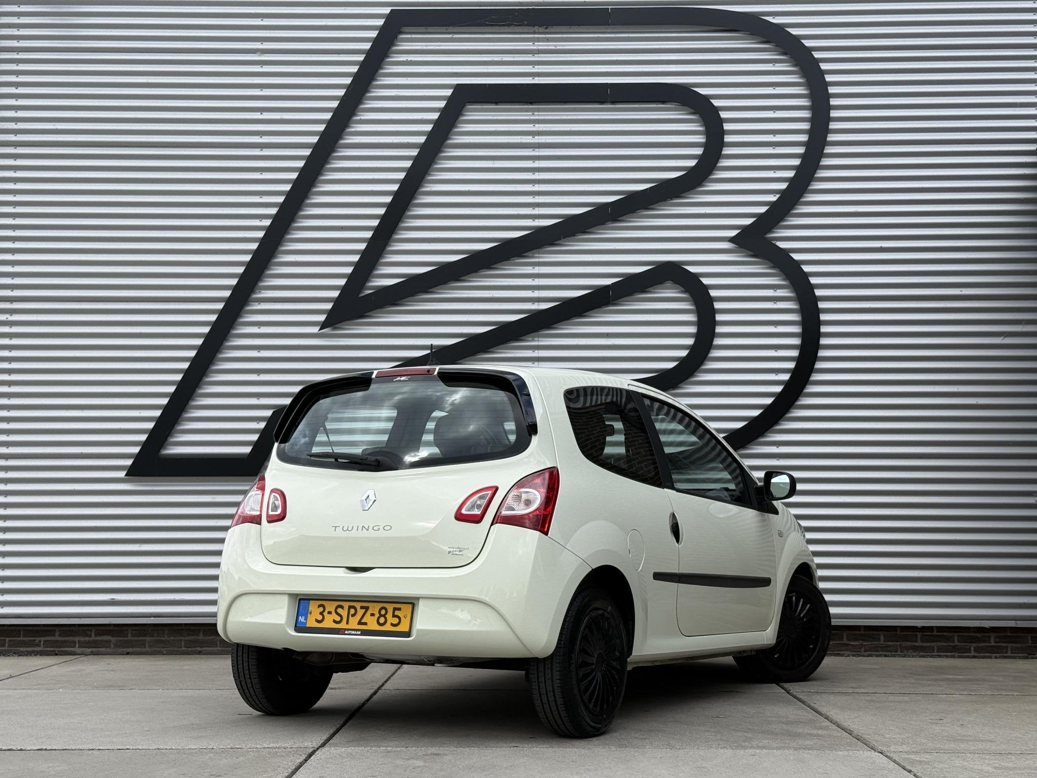 Renault Twingo 1.2 16V Parisienne 2e Eigenaar|Airco|Elek Ram, Auto's, Renault, Voorwielaandrijving, Gebruikt, 4 cilinders, 4 stoelen