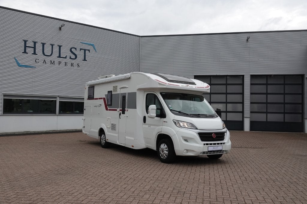 Caravans And Camping Roller