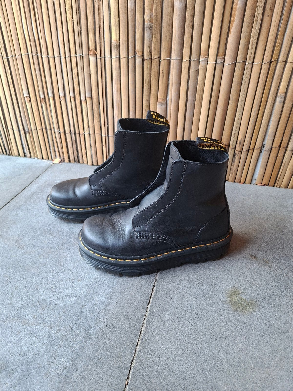 Dr. Martens laarzen maat 39, zo goed als nieuw, Kleding | Dames, Schoenen, Zwart, Lage of Enkellaarzen, Ophalen of Verzenden, Dr. Martens