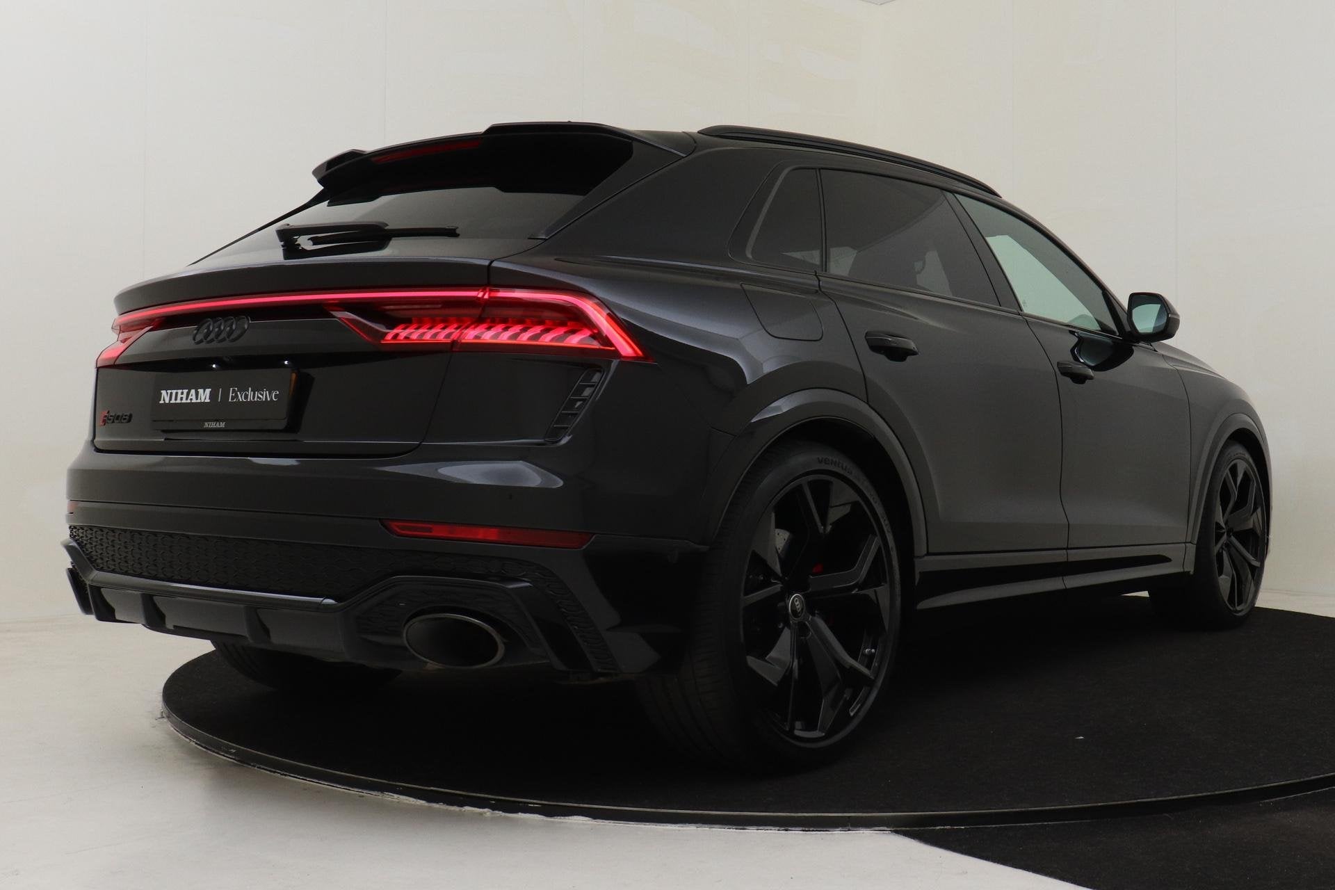 Audi Q8 4.0 TFSI RS Q8 QUATTRO -KERAMISCH|B&O|RS DYNAMIC PLU, Auto's, Automaat, 12 maanden, Gebruikt, Zwart