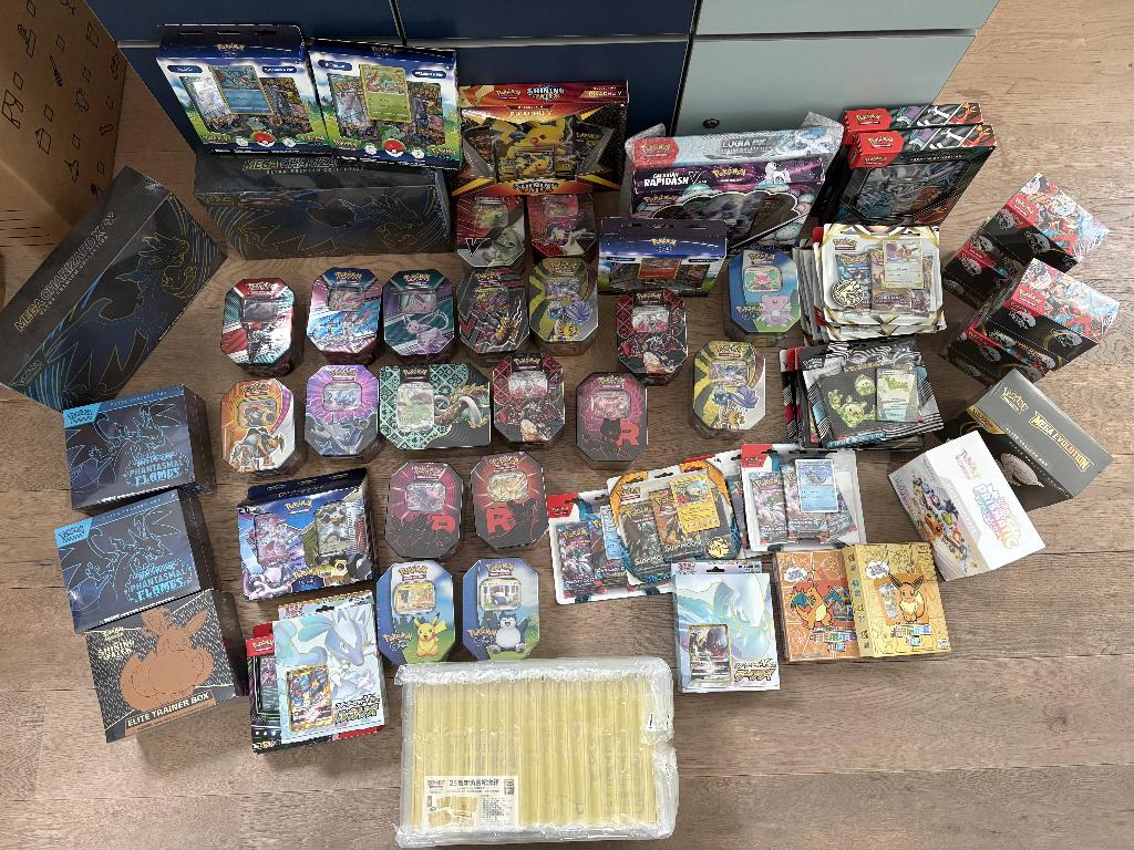 Mega overname (gesealde) Pokémon producten/kaarten, Ophalen, Nieuw, Meerdere kaarten