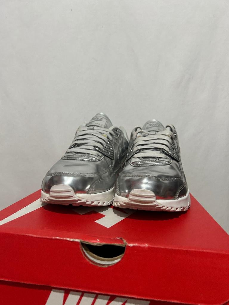 ALS NIEUW! Maat 42 - Nike Air Max 90 Liquid Metal Silver, Overige kleuren, Verzenden, Nike, Nike