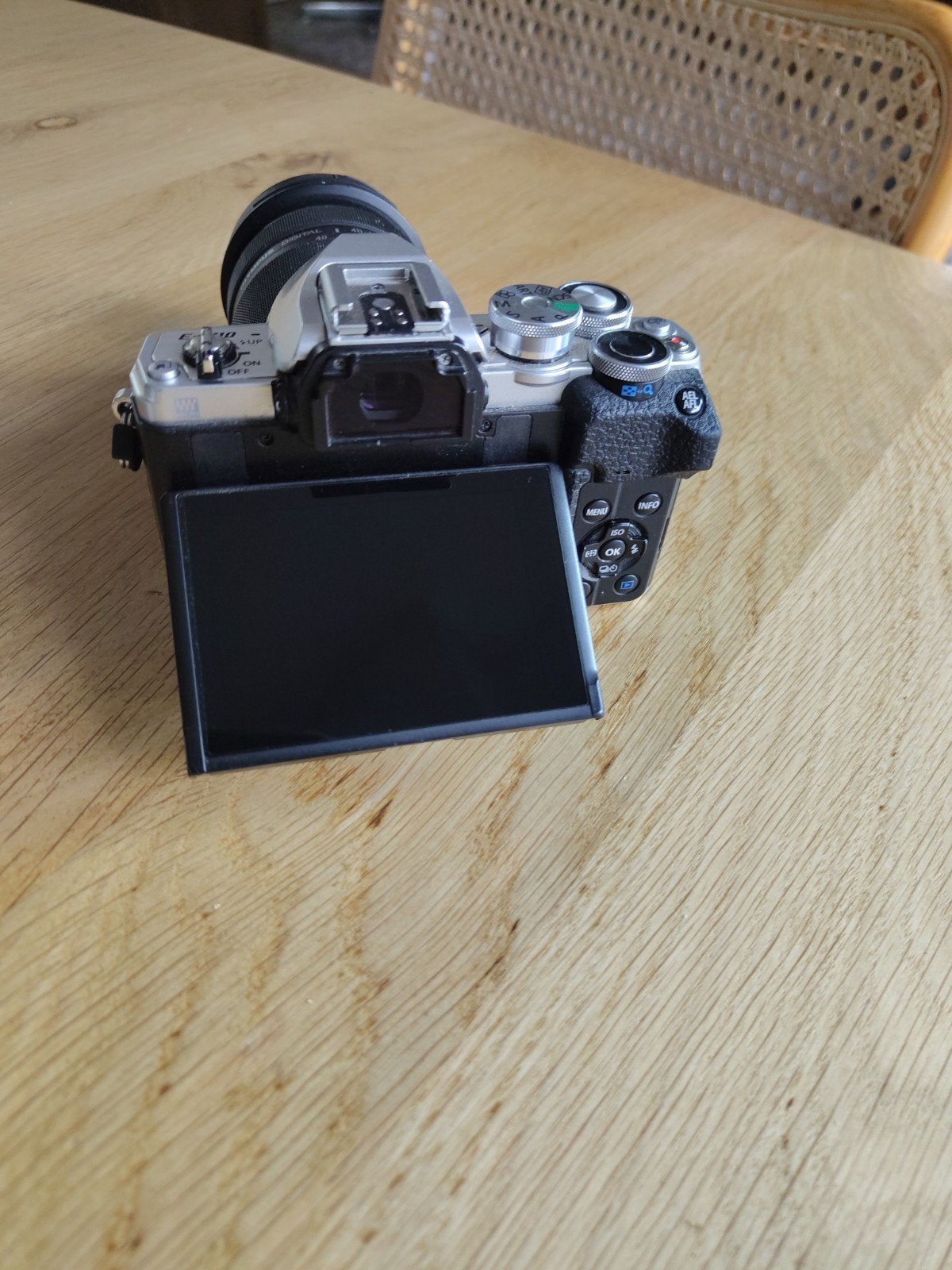 Mooie complete Olympus OM-D E-M10 set + 3 lenzen, Ophalen, Compact, Olympus