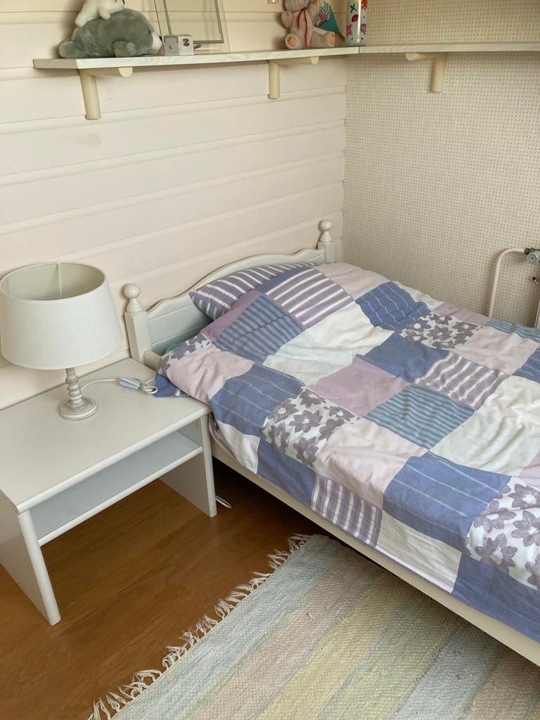 Bed, Ophalen, 90 cm, Eenpersoons, Zo goed als nieuw