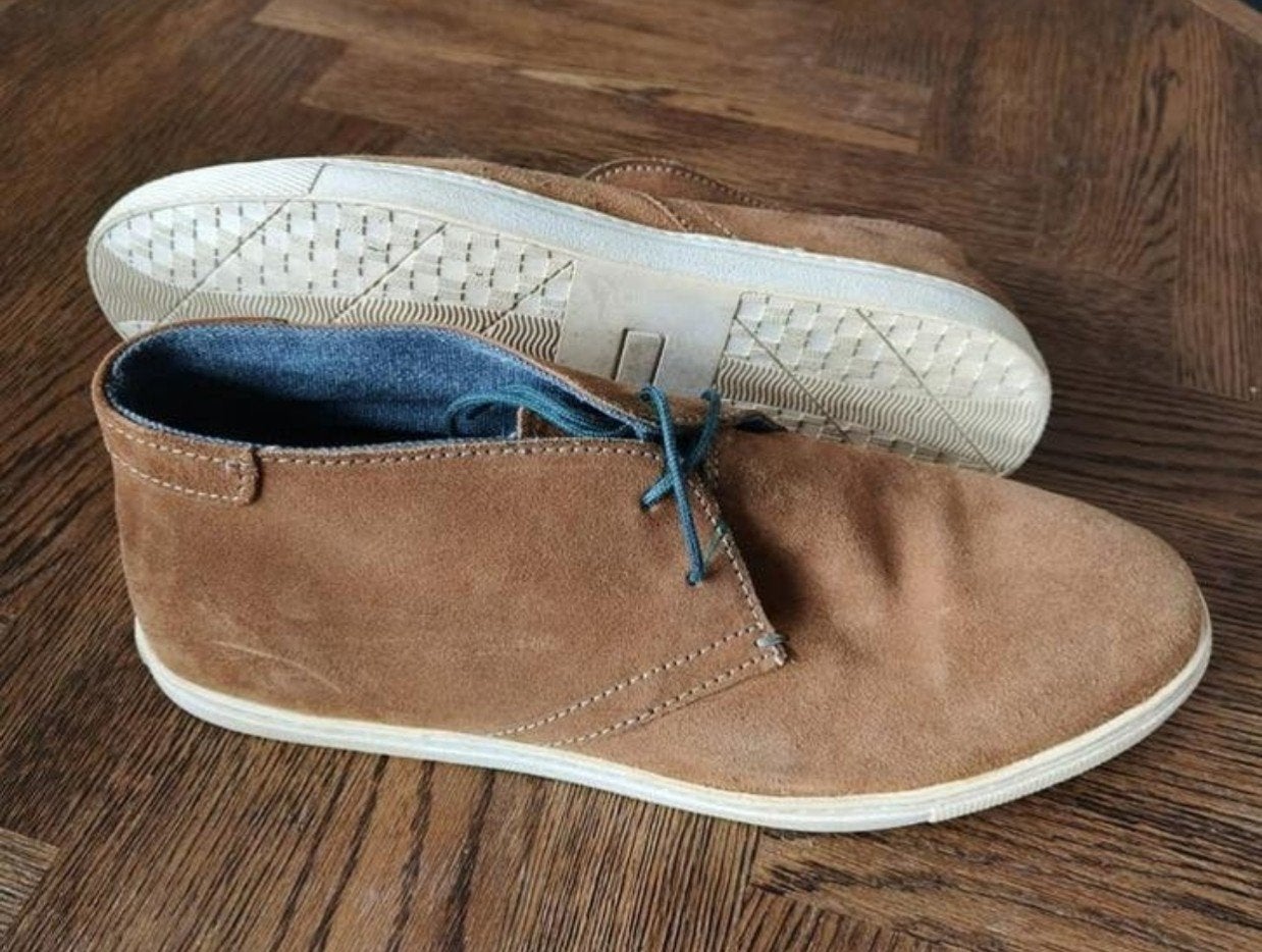 Suède veterschoenen Sacha - Bruin - Maat 45, Kleding | Heren, Schoenen, Ophalen of Verzenden, Gedragen, Bruin