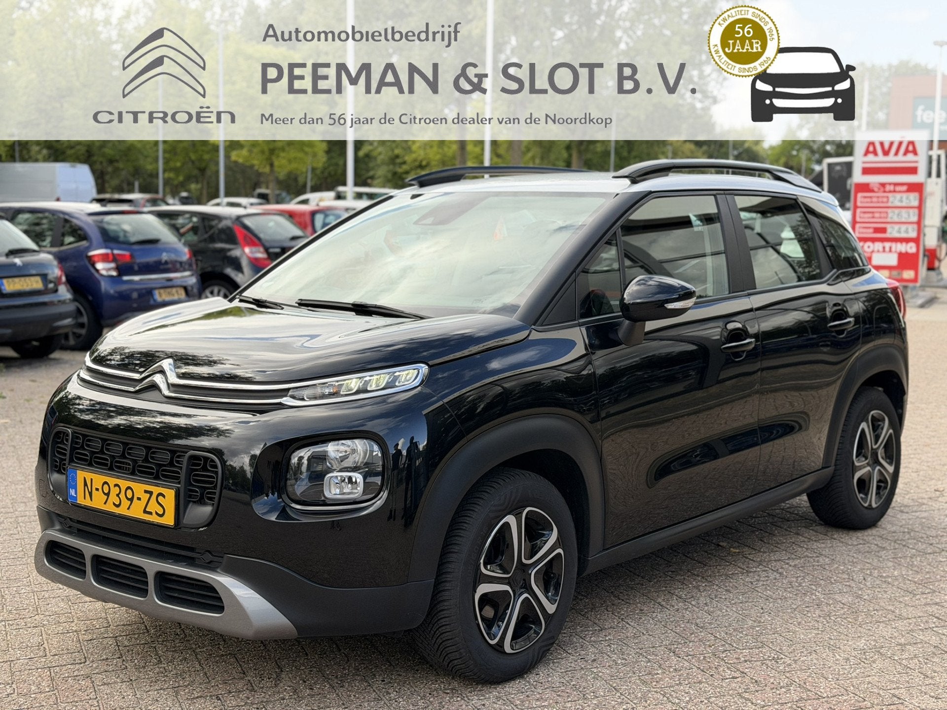 Citroën C3 Aircross 130pk Shine Automaat | Navigatie | Crui, Dealer onderhouden, Gebruikt, 1199 cc, Bedrijf