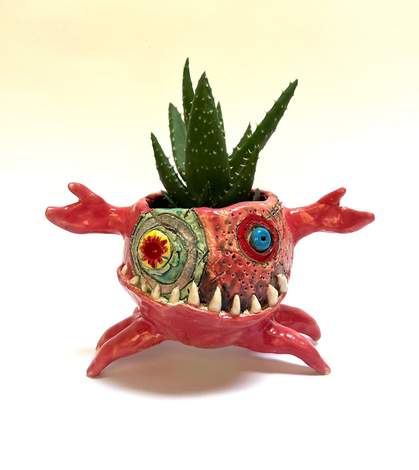 Bloempotje krab, Antiek en Kunst, Handgemaakt, Ophalen of Verzenden, 12 cm, Steen/keramiek