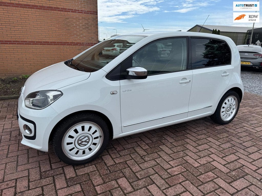 Volkswagen Up! 1.0 High up! White up! /LEER/CRUISE/STOELV/AI, Voorwielaandrijving, Euro 5, Gebruikt, Wit