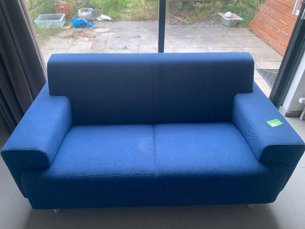 Gratis af te halen: mooie blauwe Havee 2,5 zits bank, Huis en Inrichting, Banken | Bankstellen, Ophalen, Gebruikt, 150 tot 200 cm