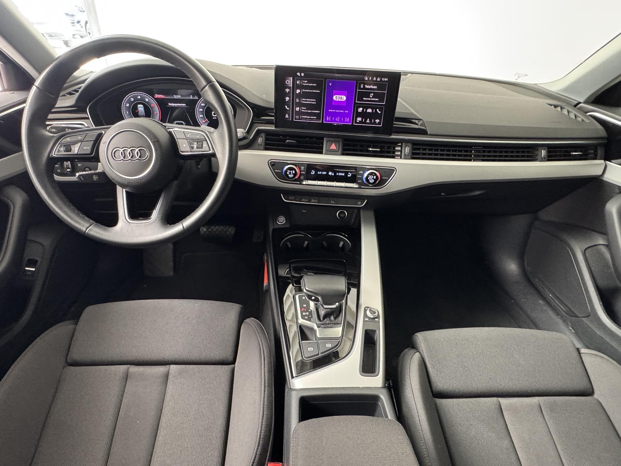 Audi A4 Avant 35 TFSI Advanced Edition | Navigatie | Parkeer, Auto's, Audi, Stof, Gebruikt, 4 cilinders, A4
