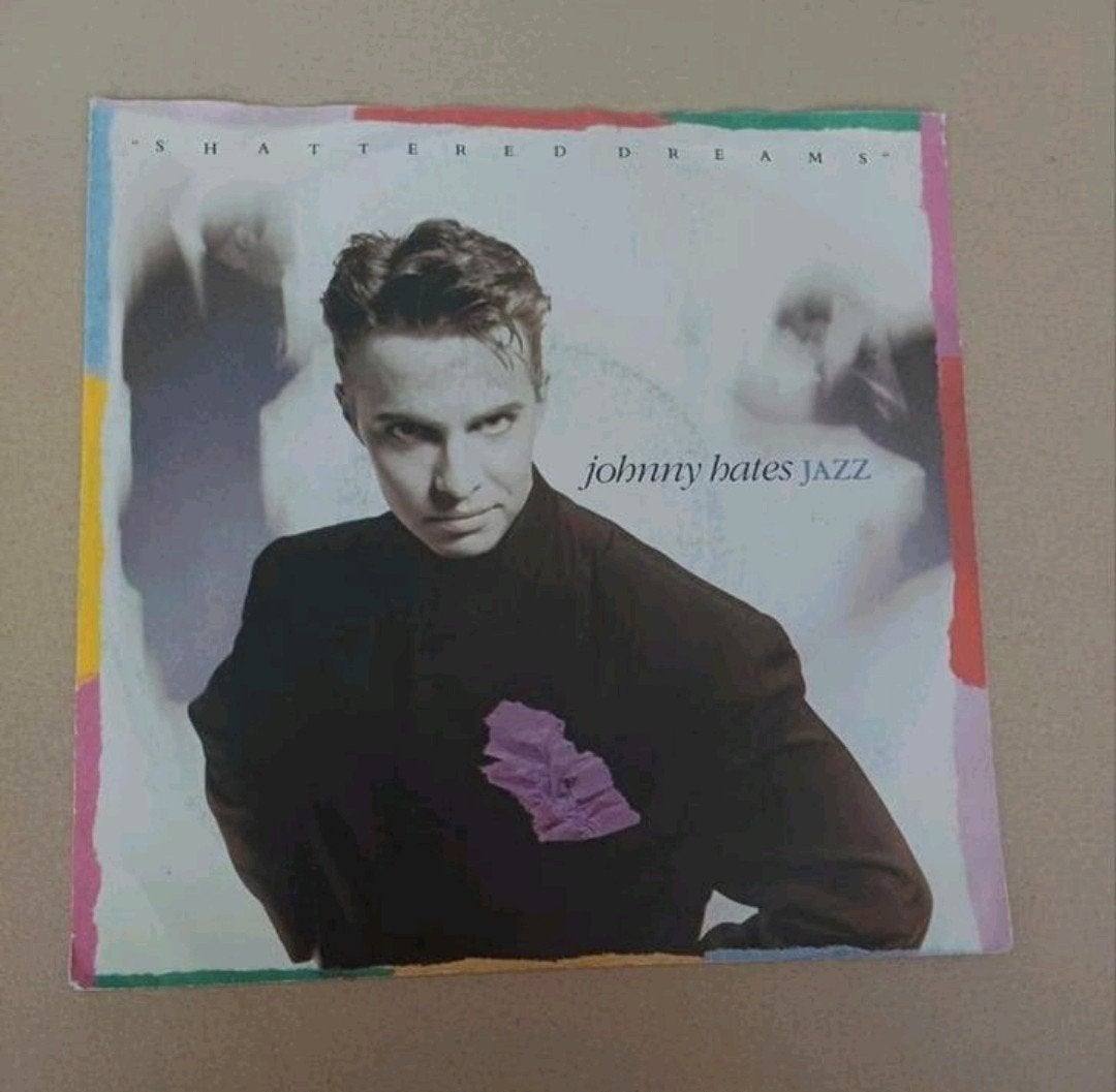Johnny Hates Jazz  - Shattered Dreams, Beschermende buitenhoes, Ophalen of Verzenden, 7 inch