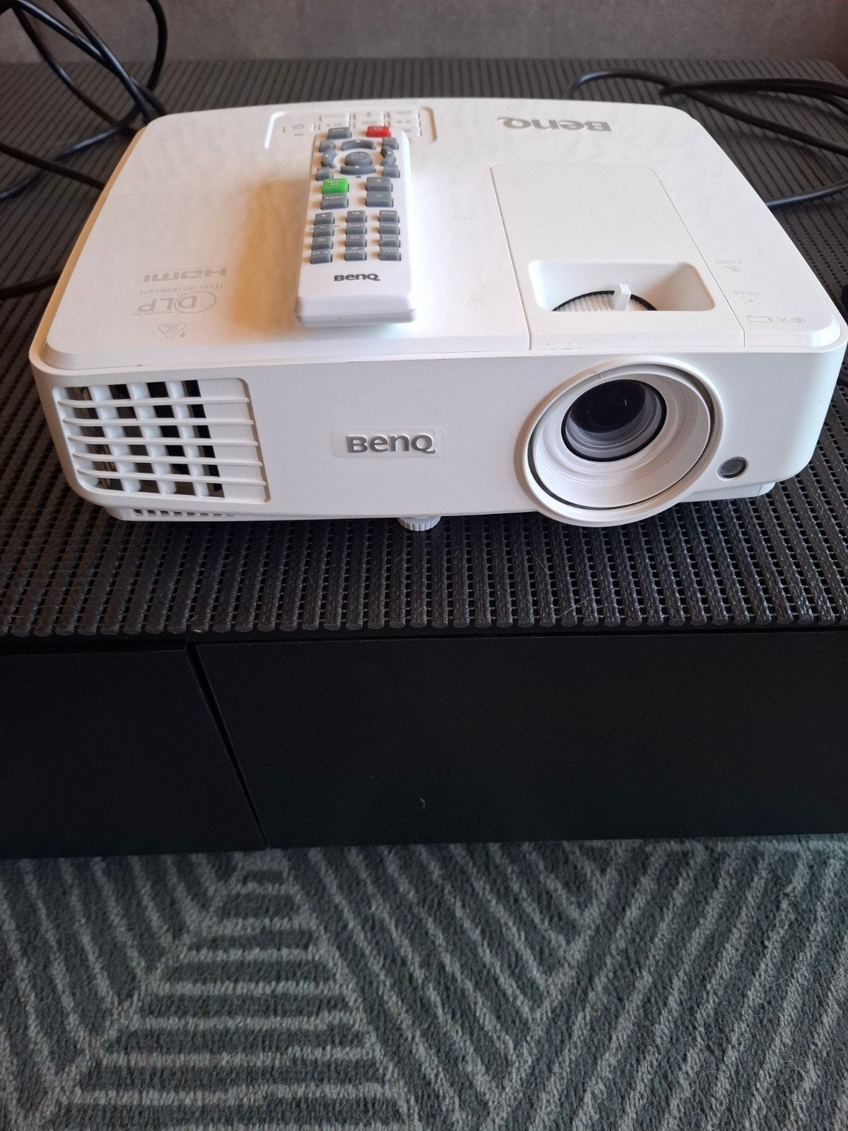 BENQ Full HD Beamer, BENQ, Ophalen of Verzenden, Full HD (1080), Gebruikt