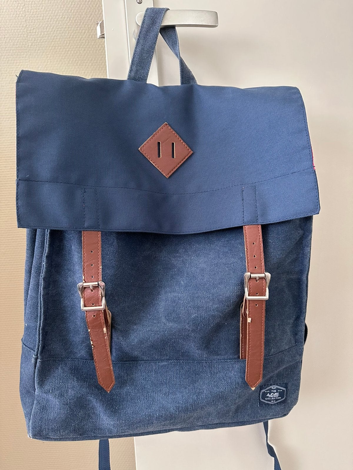 Rugzak The Line Collection, Ophalen, Zo goed als nieuw, Overige merken, 30 tot 45 cm