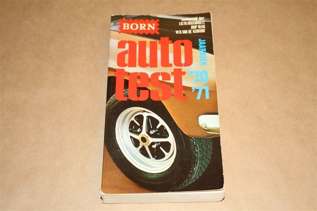 Auto Test Jaarboek '70 - '71, Ophalen of Verzenden, Gelezen, Algemeen