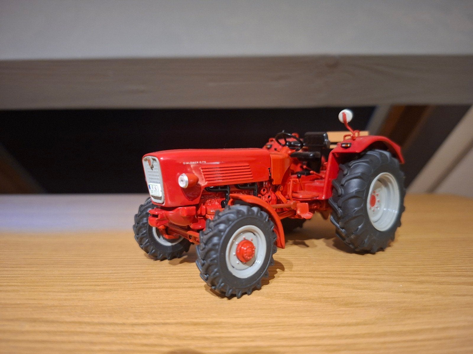Schuco Guldner G75, Hobby en Vrije tijd, Modelauto's | 1:32, Ophalen of Verzenden, Zo goed als nieuw, Tractor of Landbouw, Schuco