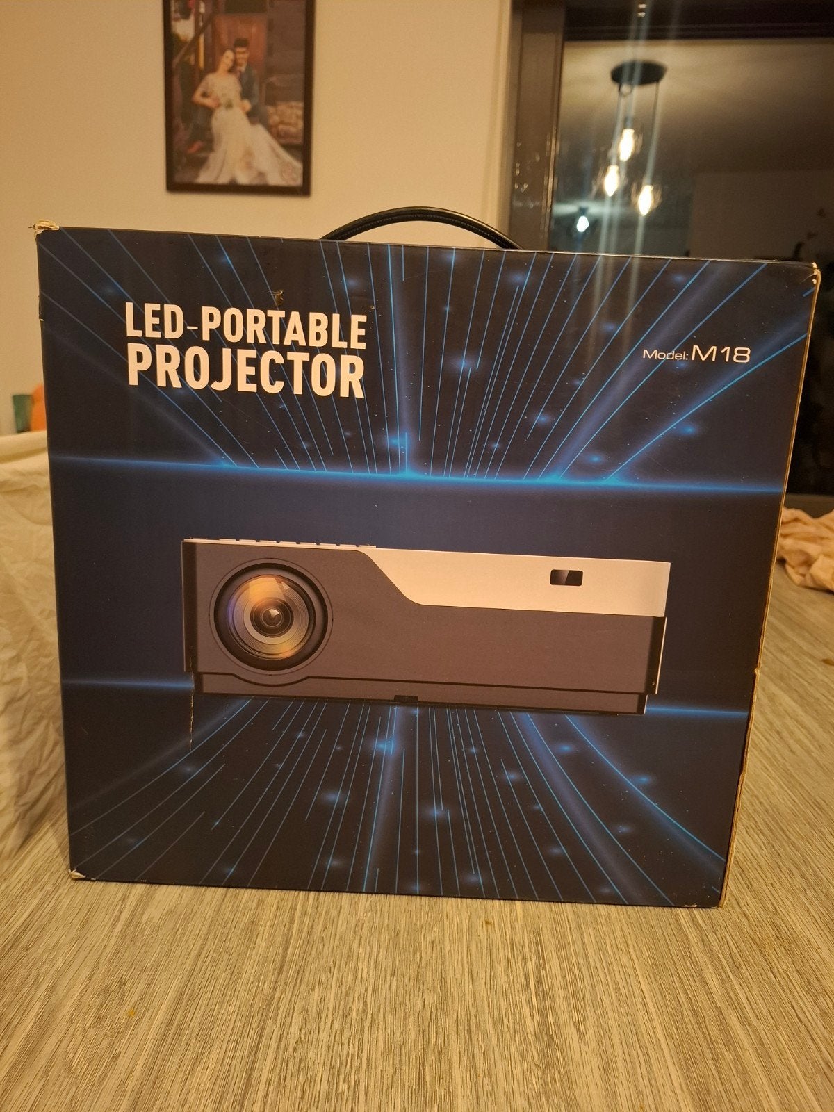 LED Portable Projector - Model M18, Ophalen, LED, Zo goed als nieuw, Full HD (1080)