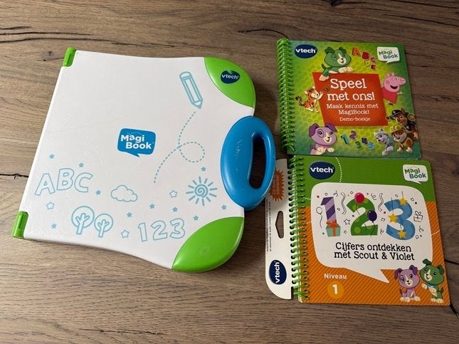 VTech Magibook Starter Pack, demoboek en  Activiteitenboek, Kinderen en Baby's, Ophalen of Verzenden, Gebruikt, 2 tot 4 jaar