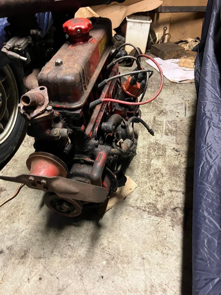Volvo auto classic motor 1600 CC, Ophalen of Verzenden, Volvo