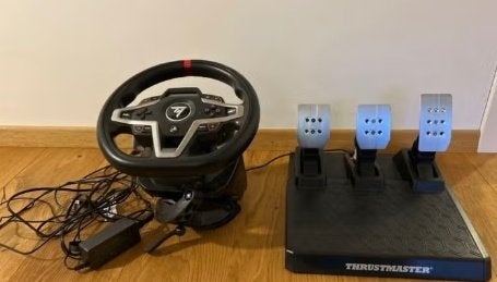 Thrustmaster T248 racestuur met pedalen (vaste prijs), Ophalen of Verzenden, Zo goed als nieuw, Stuur of Pedalen, PlayStation 4